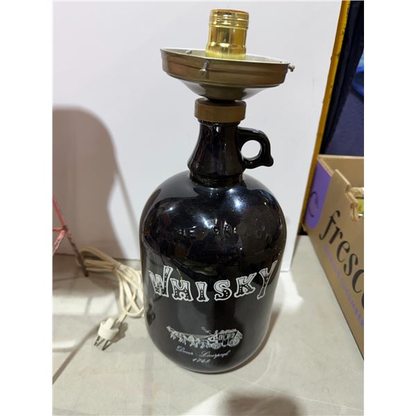 Whiskey lamp