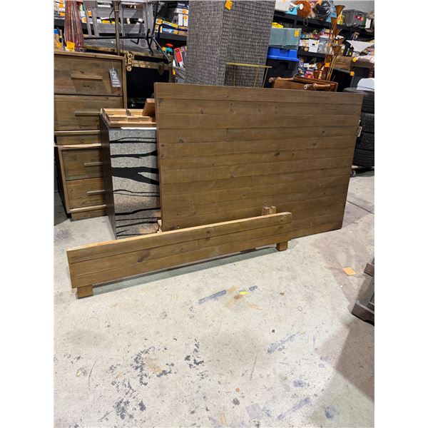 Queen size headboard, footboard rails, middle support, and slots