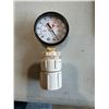 Image 1 : Gauge