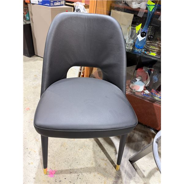 Single chair
