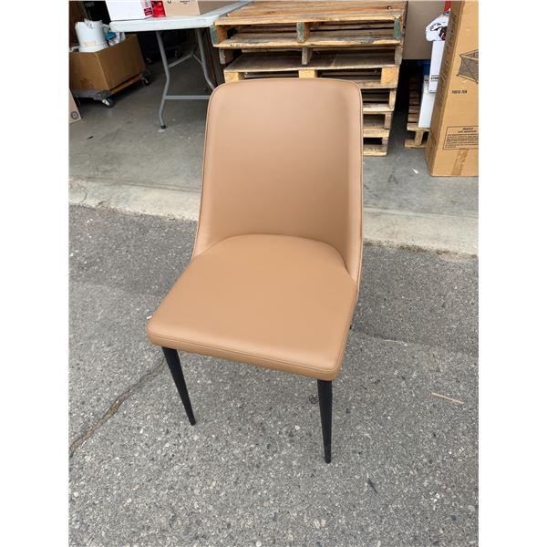 Single Chair