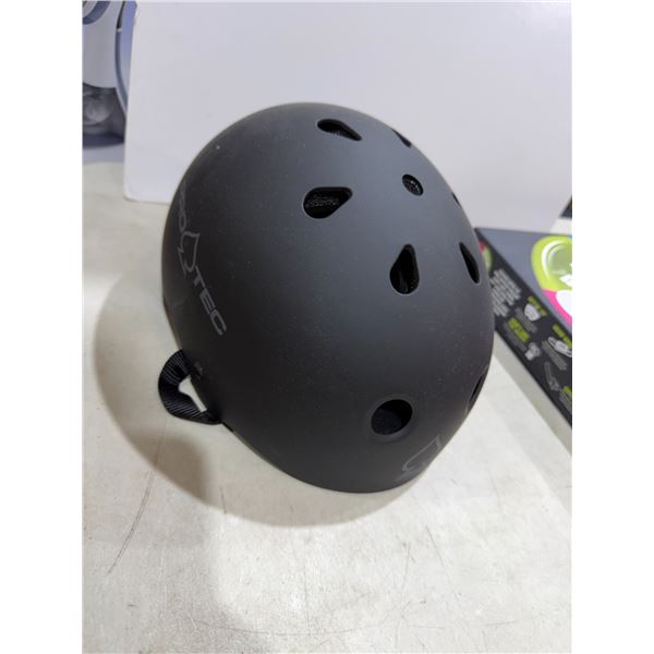 PRO – TEC size medium helmet