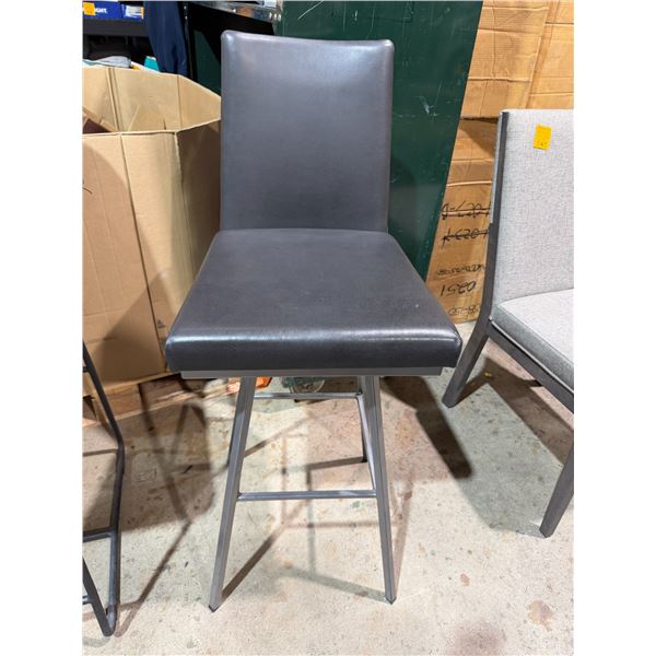 Single Stool 30 inches to seat