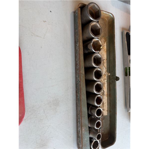 Socket set