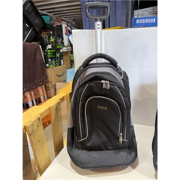 Tracker rolling bag