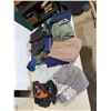 Image 1 : Clothing, size, large and extra large