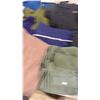 Image 2 : Clothing, size, large and extra large