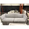 Image 1 : Curved sofa Bernhardt
