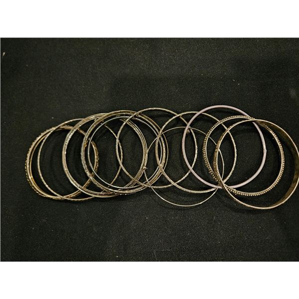 Assorted bangles