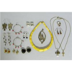 Mixed Lot 13 Pieces Jewelry