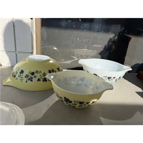Pyrex nesting holes