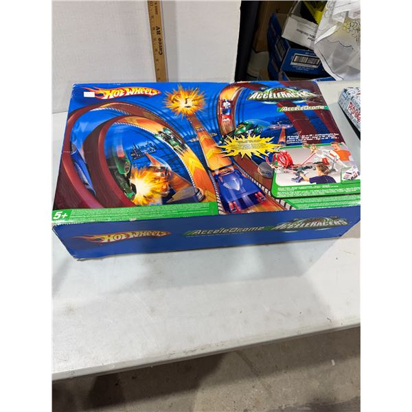 Hot wheels AC CCELERACERS