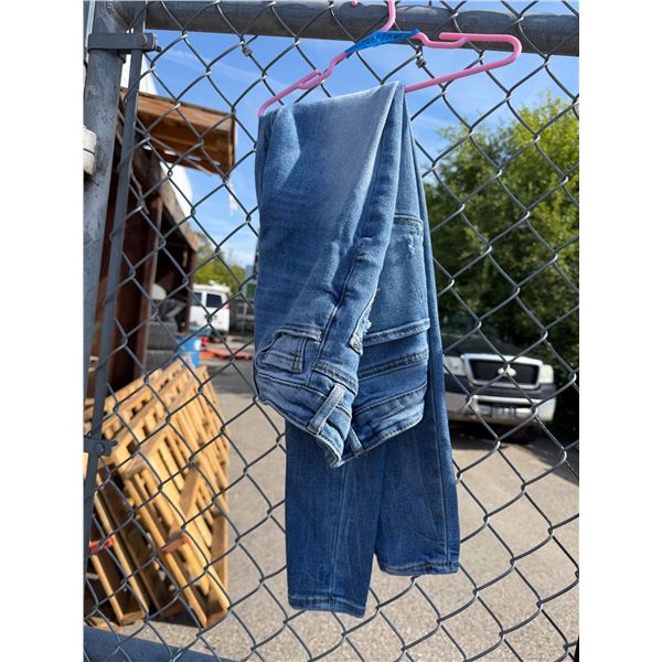 Warehouse one jeans, size 24 regular