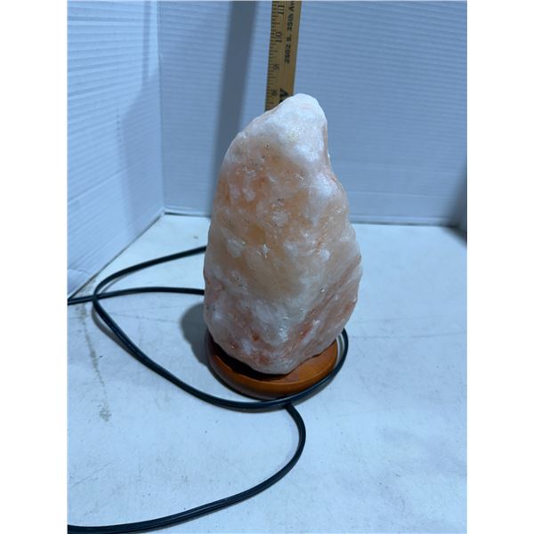 Salt lamp