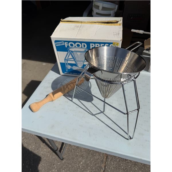 Food press