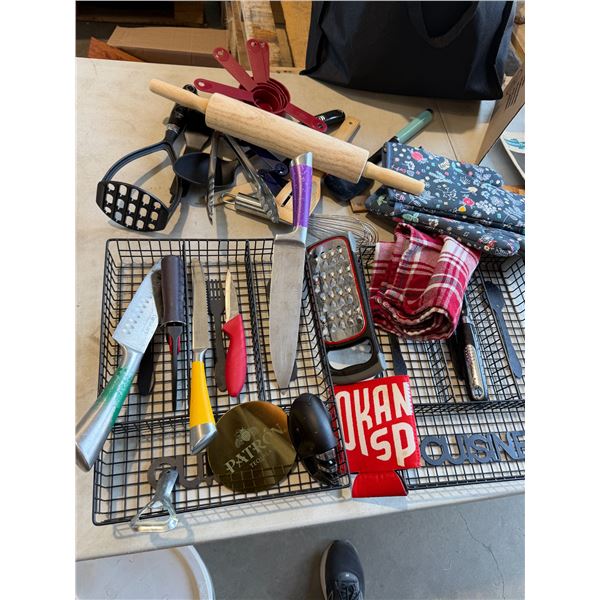 Kitchen assorted