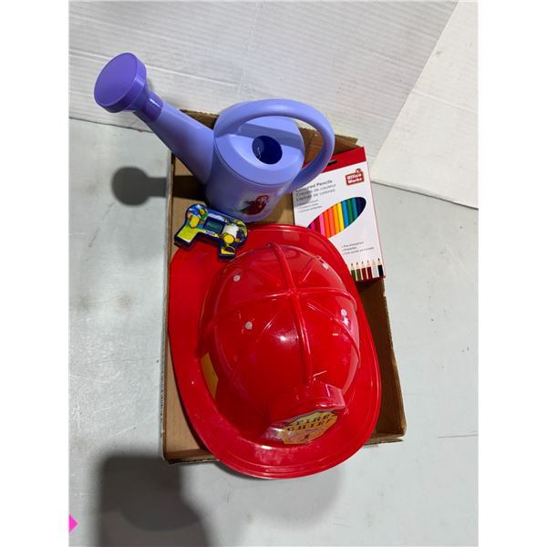 Secondhand health game colored pencils watering can and Fire Man Hat