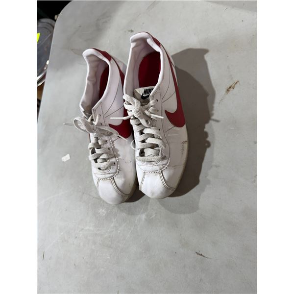 Nike shoes, size 9