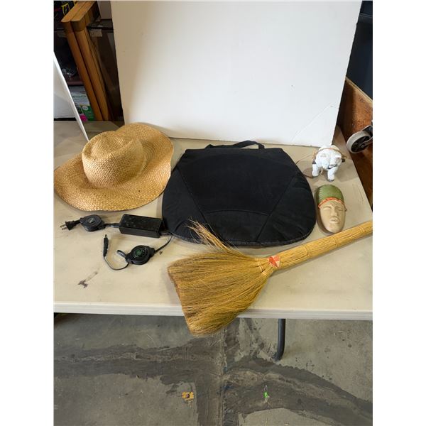 Miscellaneous lot seat, cushion, and other