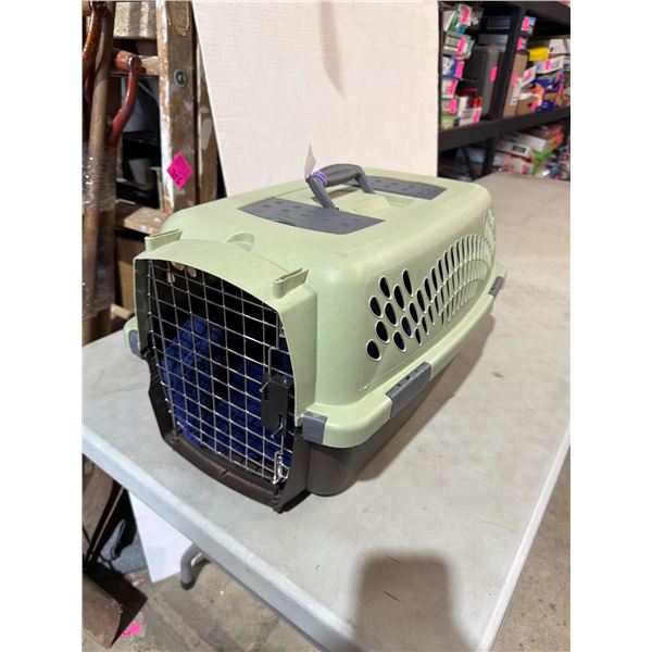 Pet mate, pet taxi pet carrier