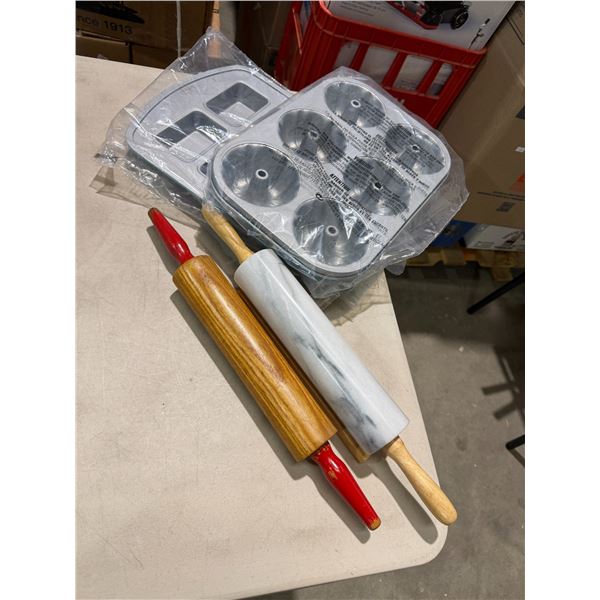 Baking pans and rolling pins