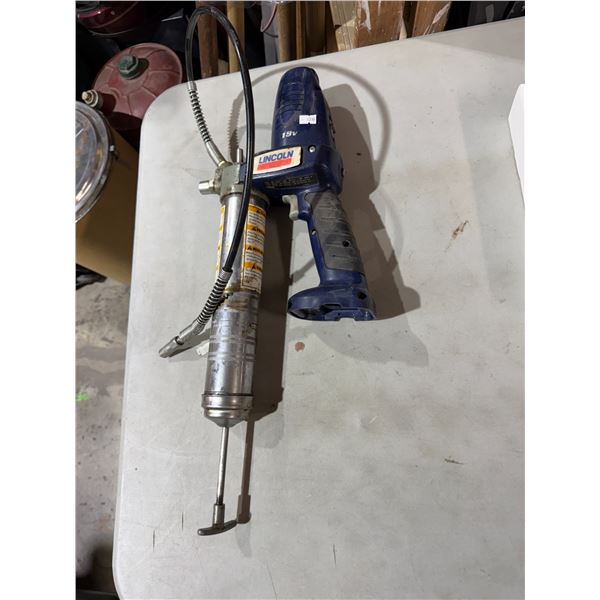 Grease gun