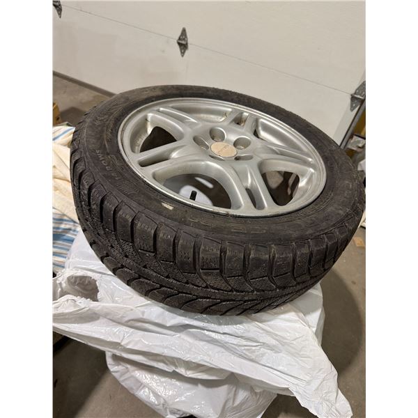Tires on rims 205/55 R16 were bought and used 2 months only