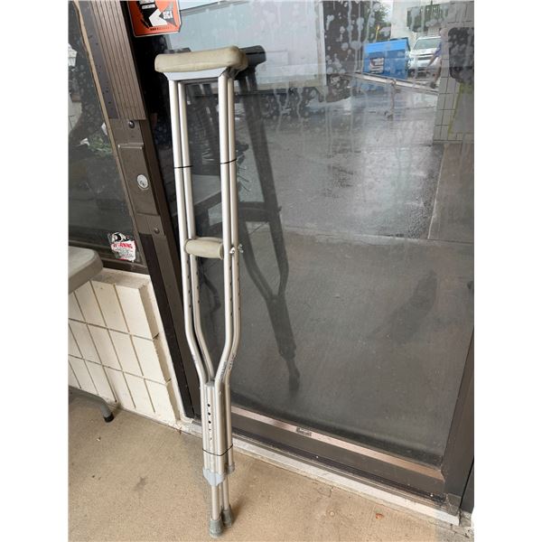 Crutches