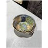 Image 2 : Pottery bowl