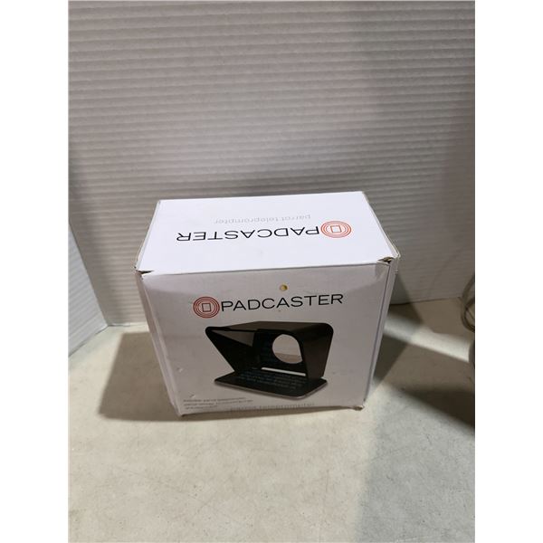 PADCASTER parrot teleprompter