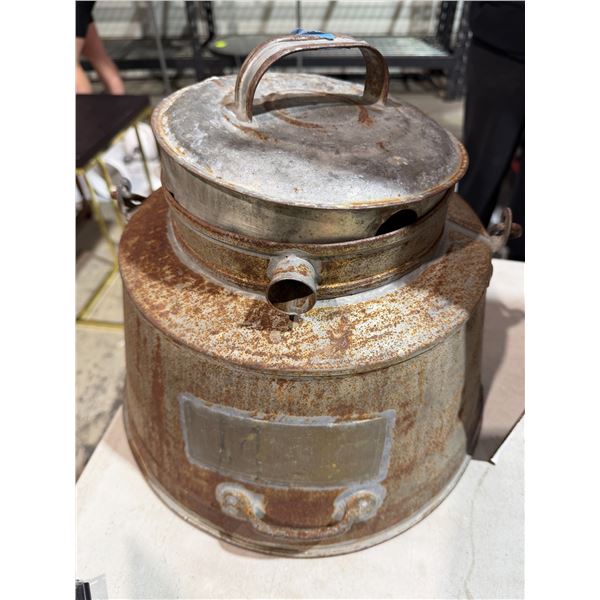 Antique Milker can