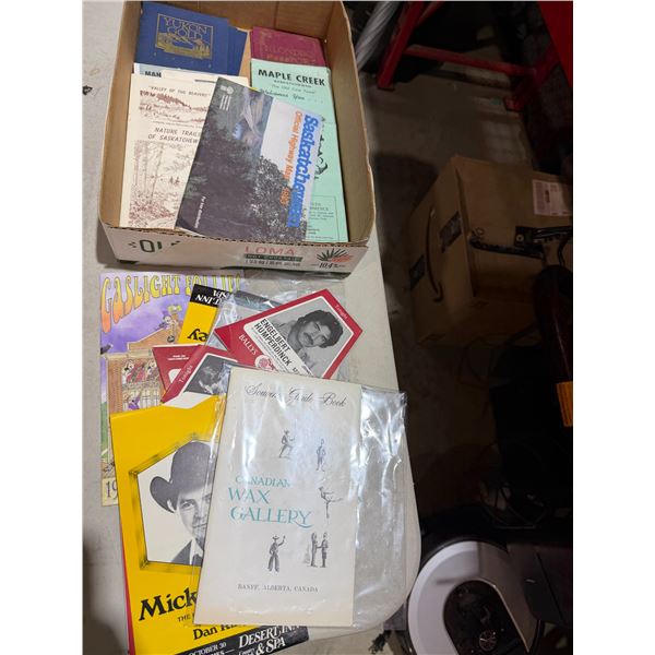 Travel, entertainment, brochure