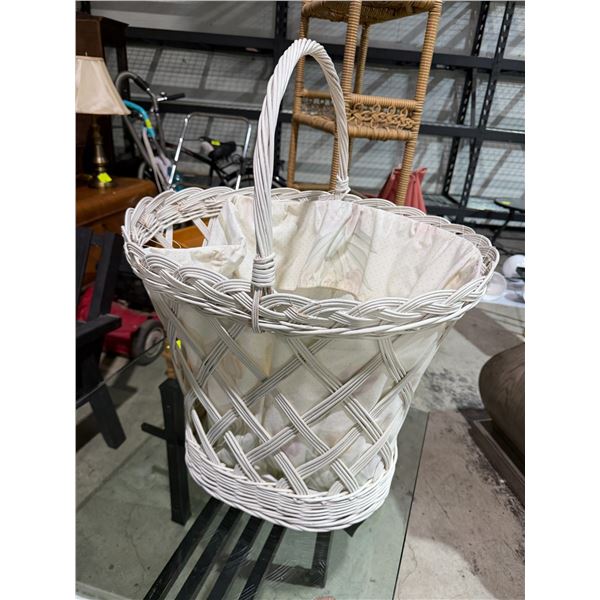 laundry basket