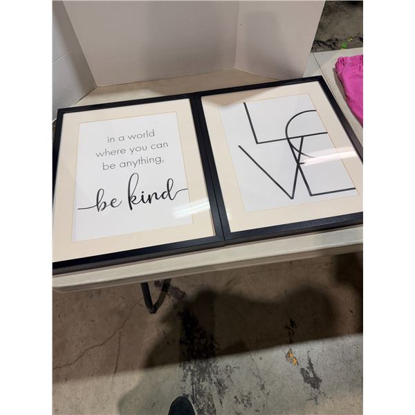 2 wall decor