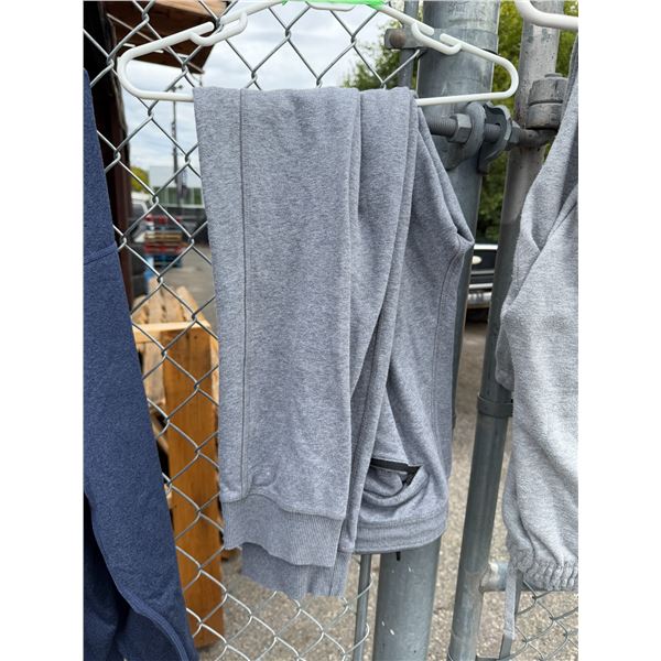 Matrix size large sweatpants
