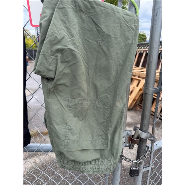 Pants size XL