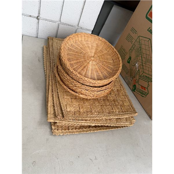 Wicker trays and placemats
