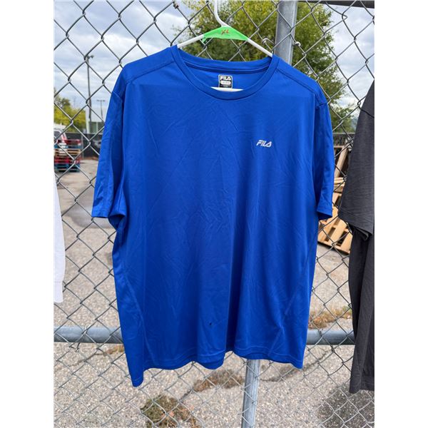 Fila size XL