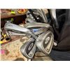Image 4 : Golf clubs with bag