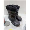 Image 1 : Boots size 4