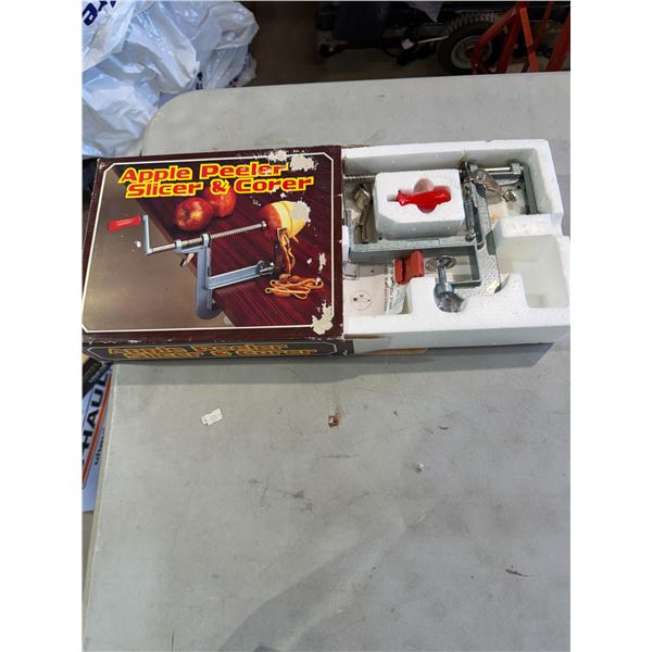 Apple peeler slicer/core