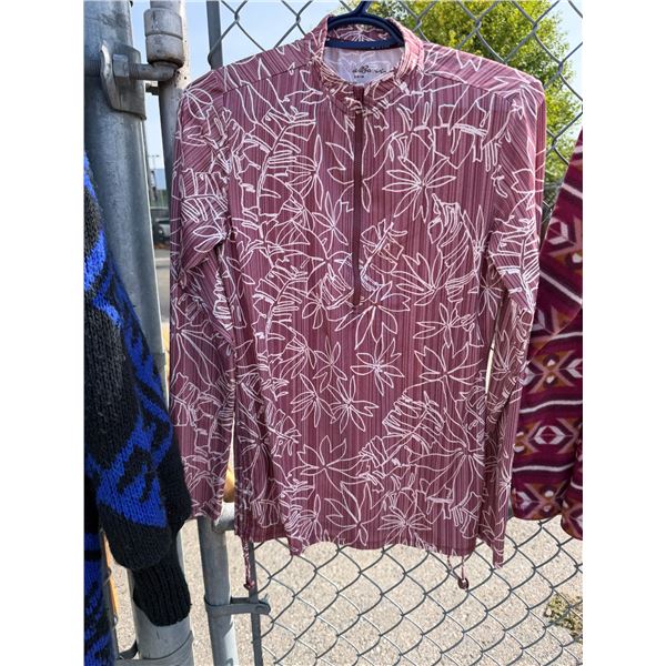 Eddie Bauer swim top size small