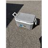 Image 1 : Igloo cooler