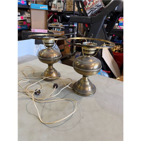Lamp bases