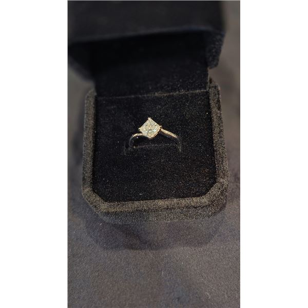 1.0ct Solitaire ring
