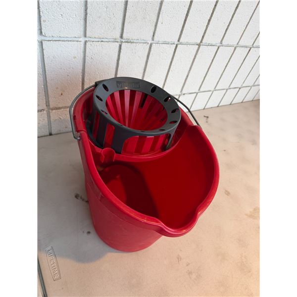 DILEDA mop bucket