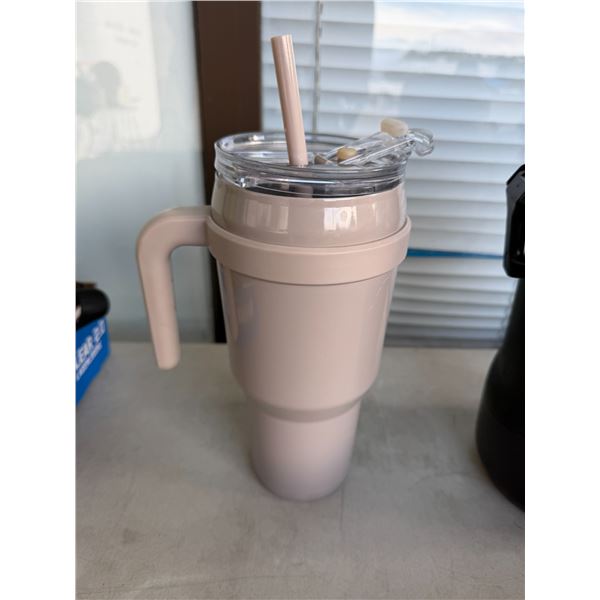 To go mug