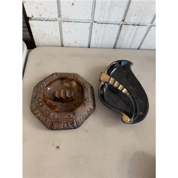 Vintage ARNELS pottery, ashtray and Japan ashtray chipped