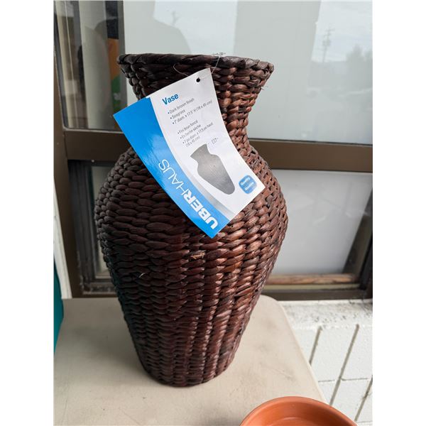 17.5 inch tall UBERHAUS vase
