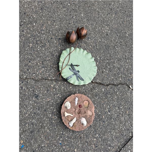 Gardening related decor